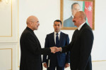 با همبستگی ملی دوران بازسازی را پشت سر بگذاریم
